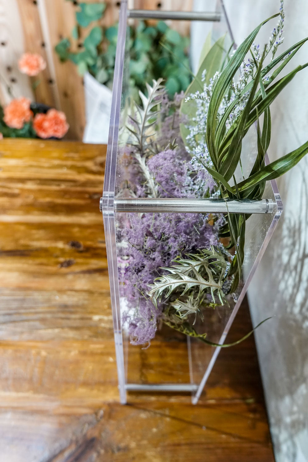 Acrylic frame arrangement